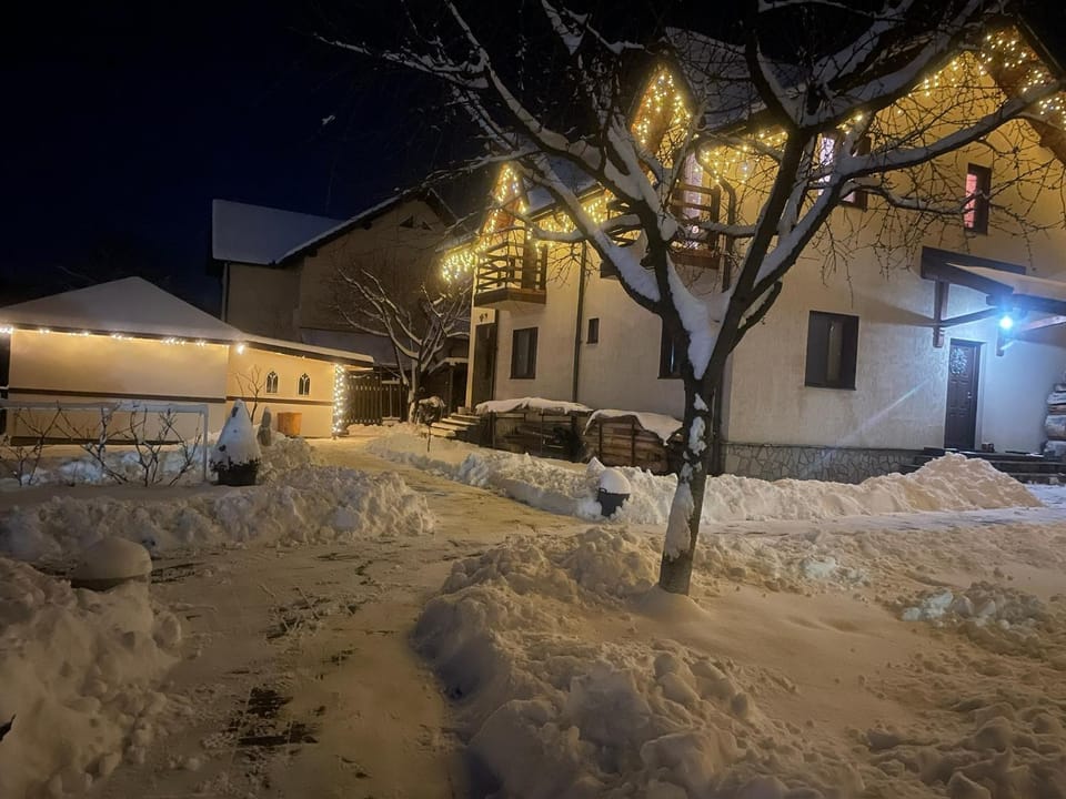 Hasienda House in Brașov County
