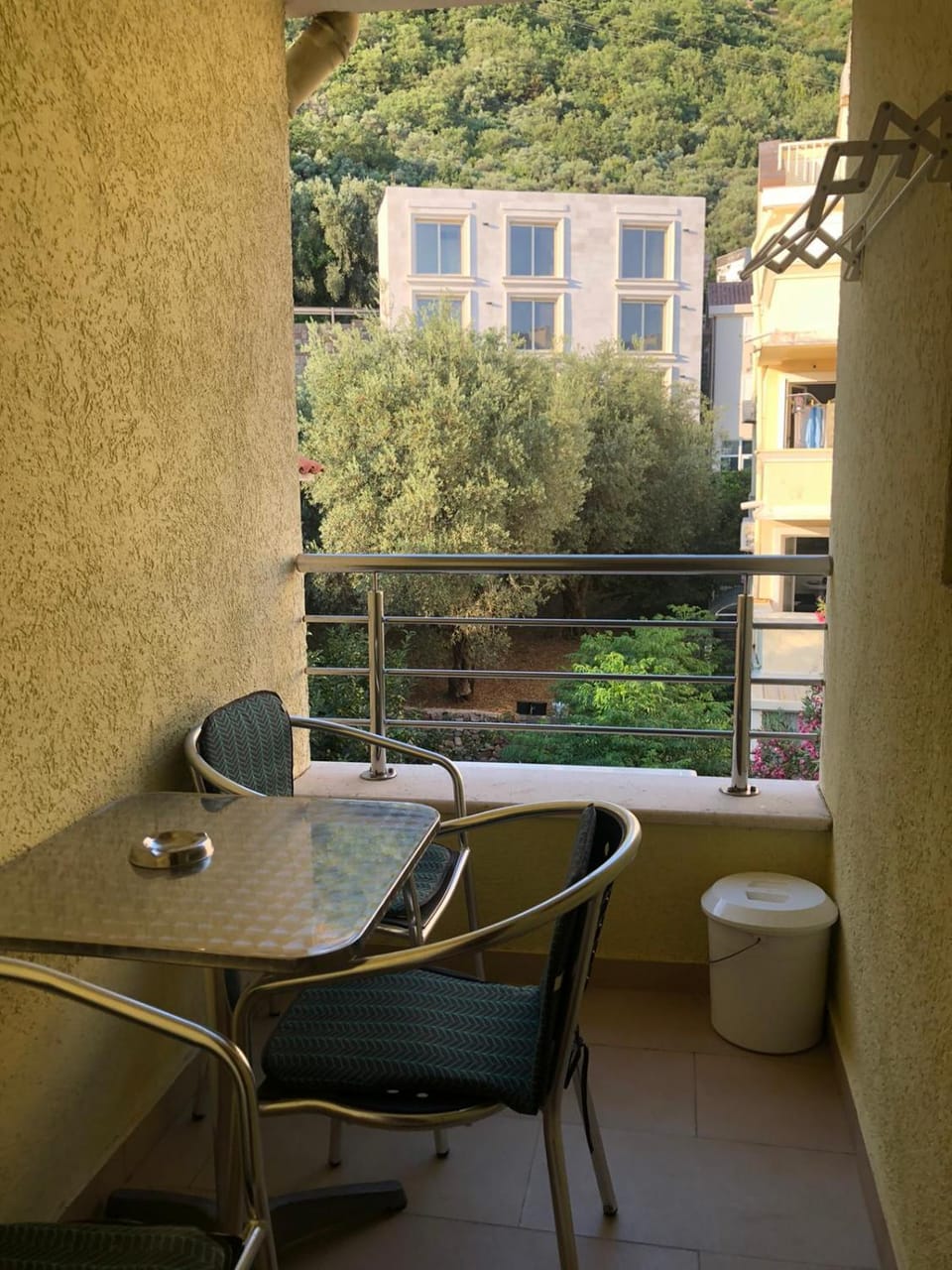 Balcony/Terrace, Garden view