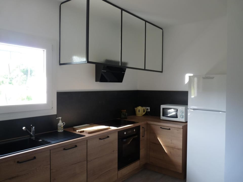 dishwasher, oven, stove, toaster