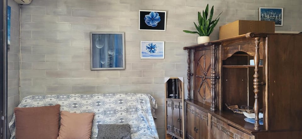Studio apartman sa pogledom na more Apartment in Kotor Municipality