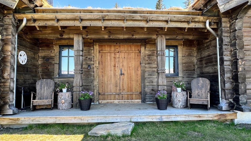 Liaplassen Timber Lodge House in Innlandet