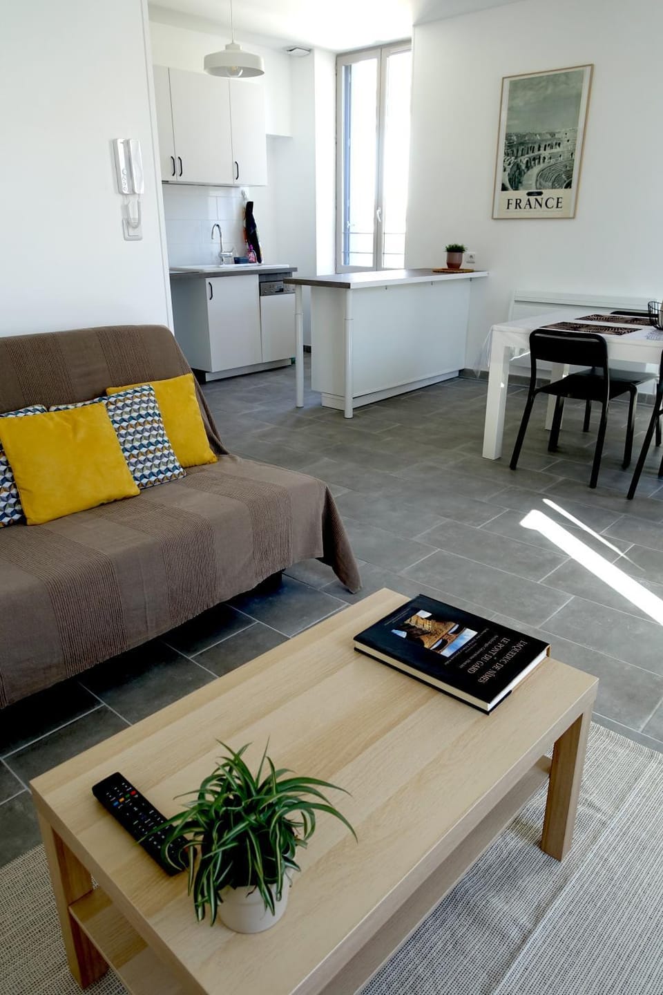 Maison Carrée/Coeur historique de Nîmes - Superbe Appt 55m² Apartment in Nimes