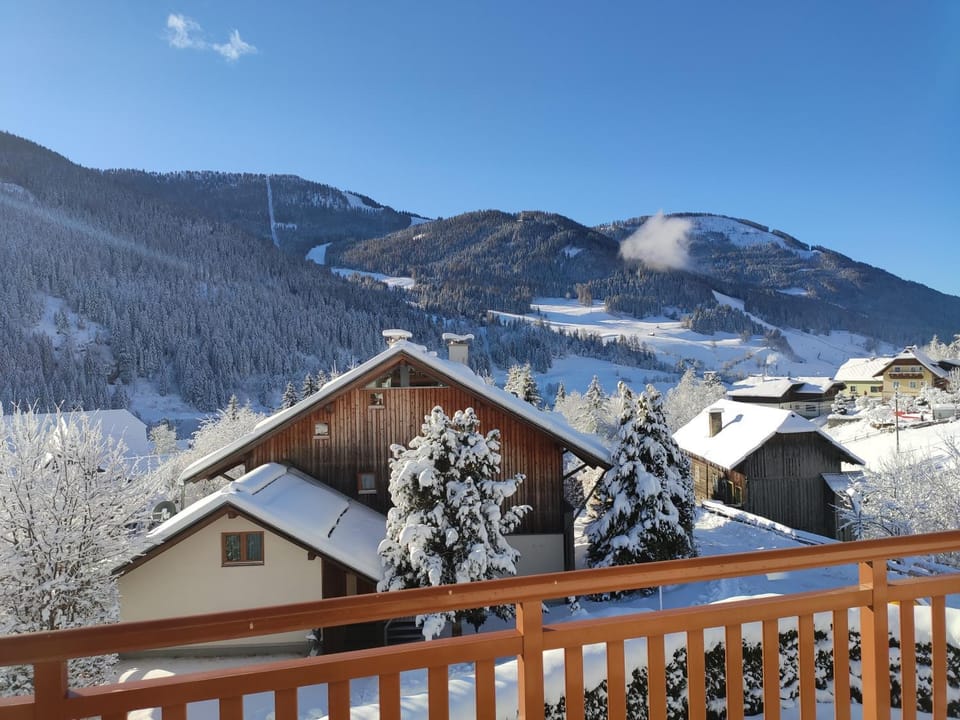 Winter, Balcony/Terrace