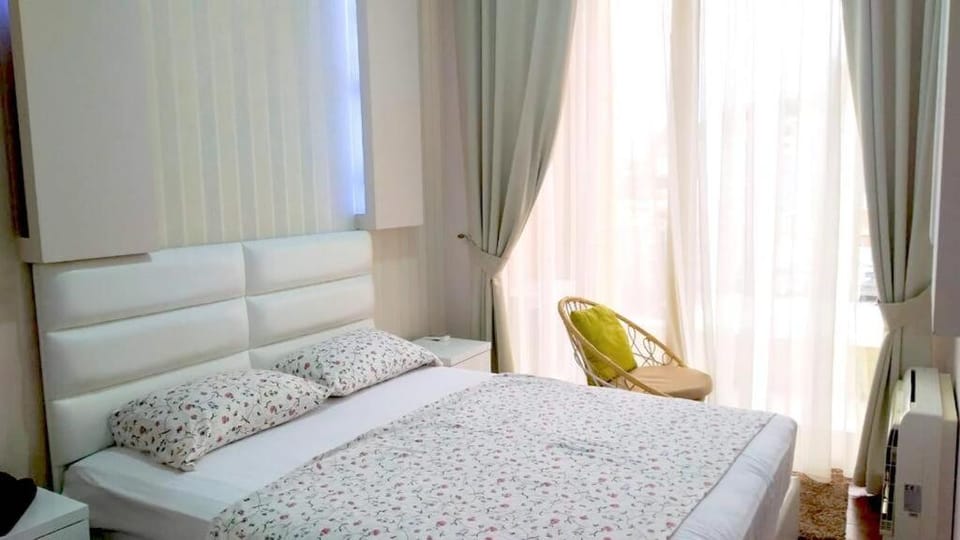 Luxury apartment in Victoria Palace Budva center Apartment in Budva