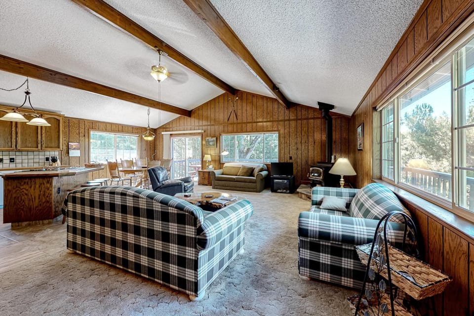 It's Cabin Time Cabin in Groveland