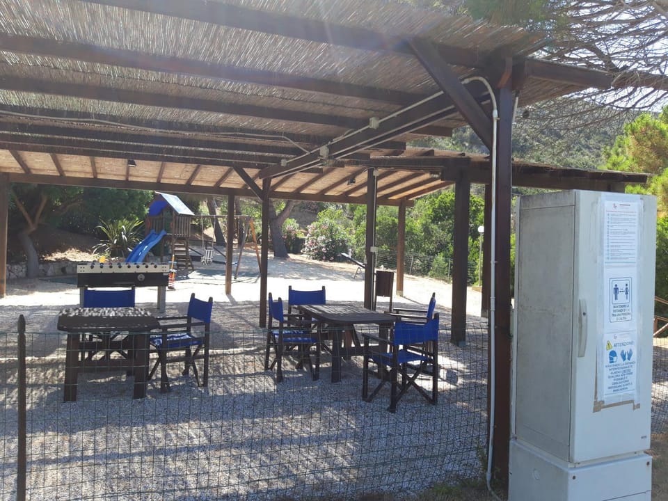 NISPORTO APPARTAMENTO 100 MT DAL MARE E PISCINA Apartment in Tuscany
