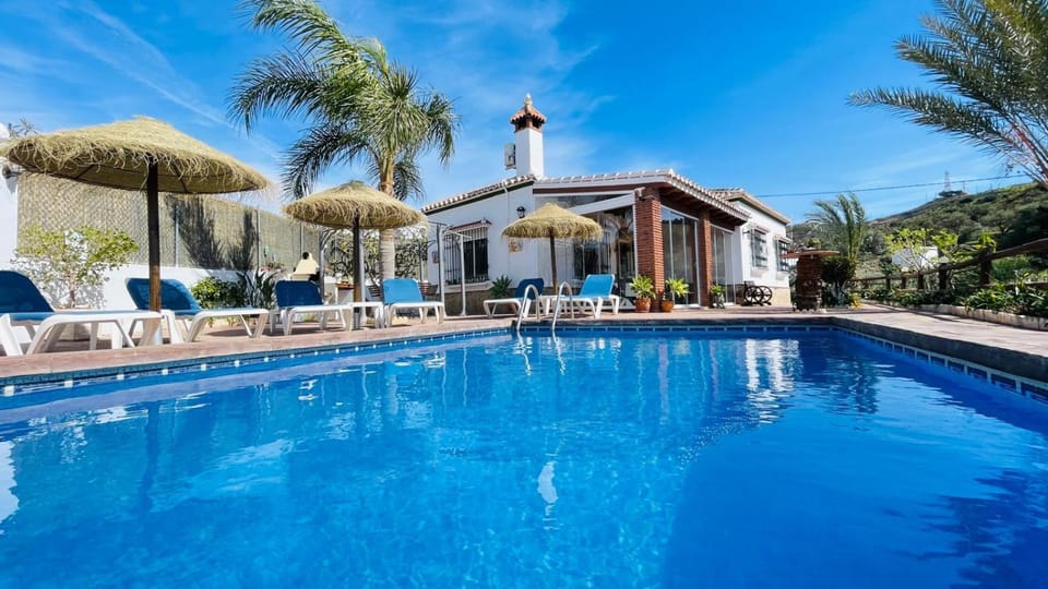 Cortijo VILLA EL PINO House in Río de Torrox