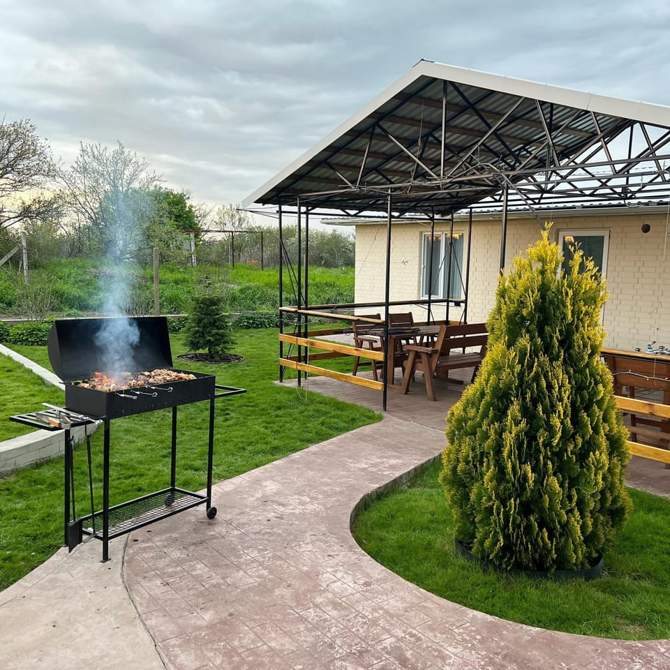 BBQ facilities, Balcony/Terrace, Balcony/Terrace, On site, Area and facilities