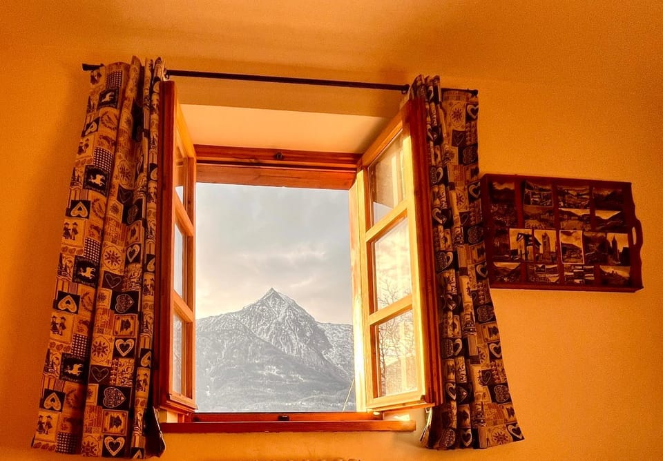 View (from property/room), Mountain view
