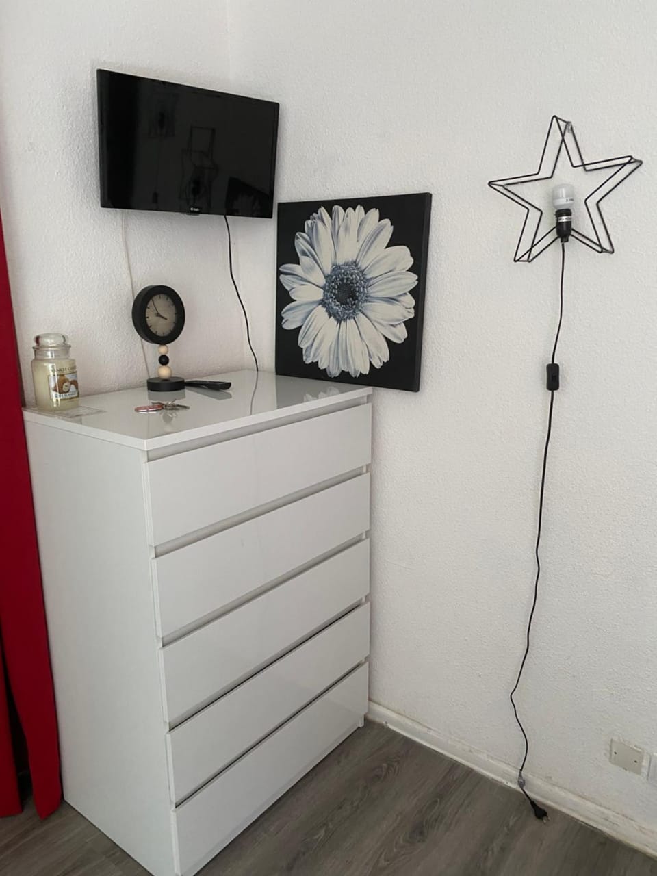 Communal lounge/ TV room