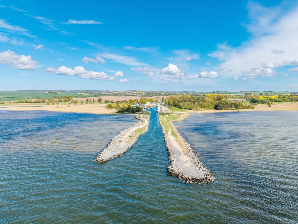 Bird's eye view, On site
