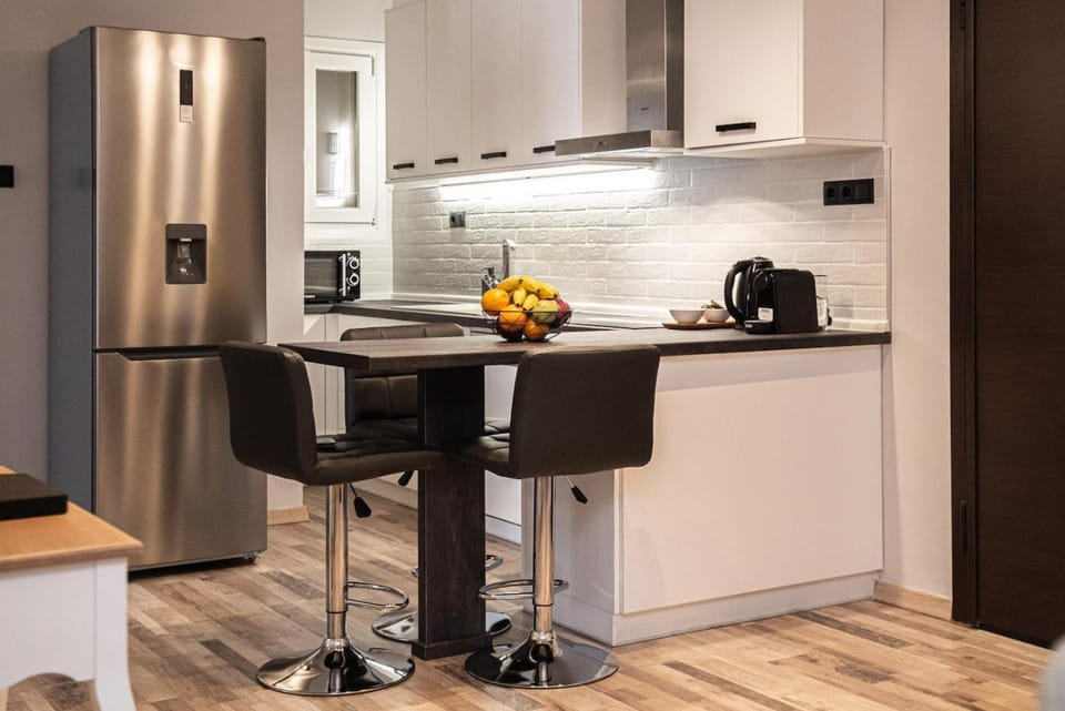 Coffee/tea facilities, Kitchen or kitchenette
