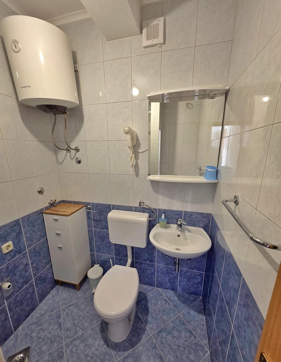 Cosy 1 Bedroom Apartment For 3 With Free Parking Apartment in Makarska