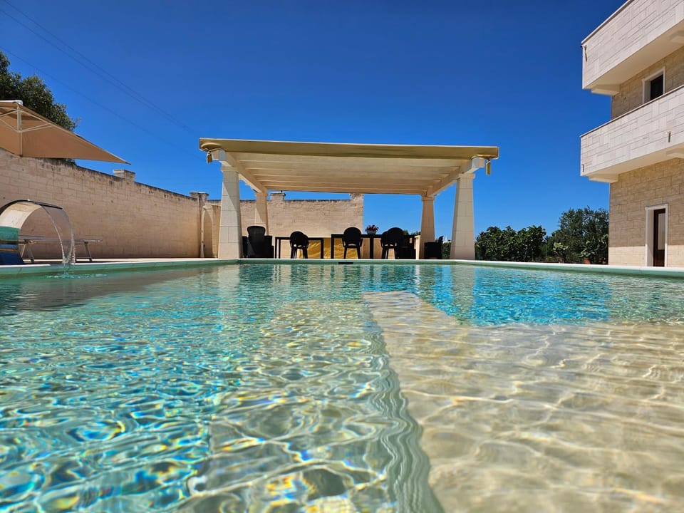 White Stone House in Apulia