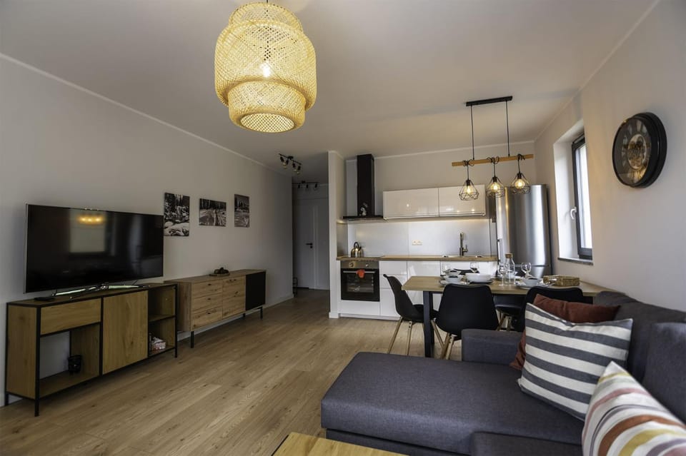 Kitchen or kitchenette, Seating area