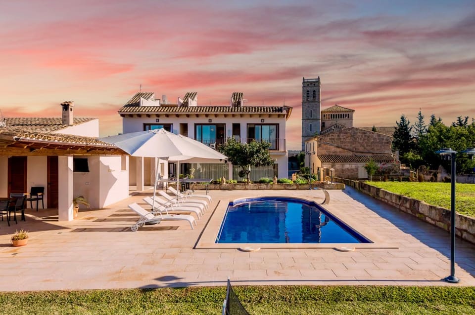 Luxe Mansion | Best Sunset View | Pool | BBQ | Gym Apartment in Pla de Mallorca