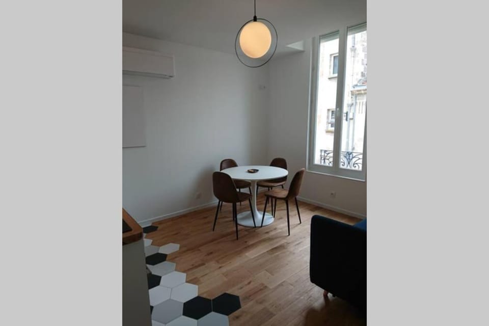 appartement MONTAIGNE Apartment in Bordeaux