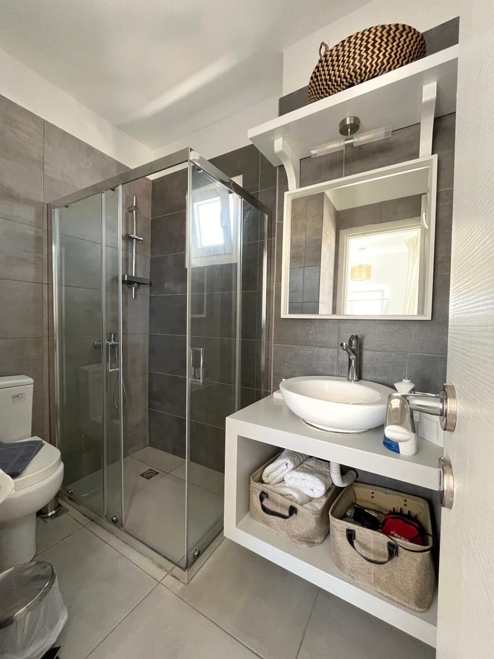 Shower, Toilet, Bathroom