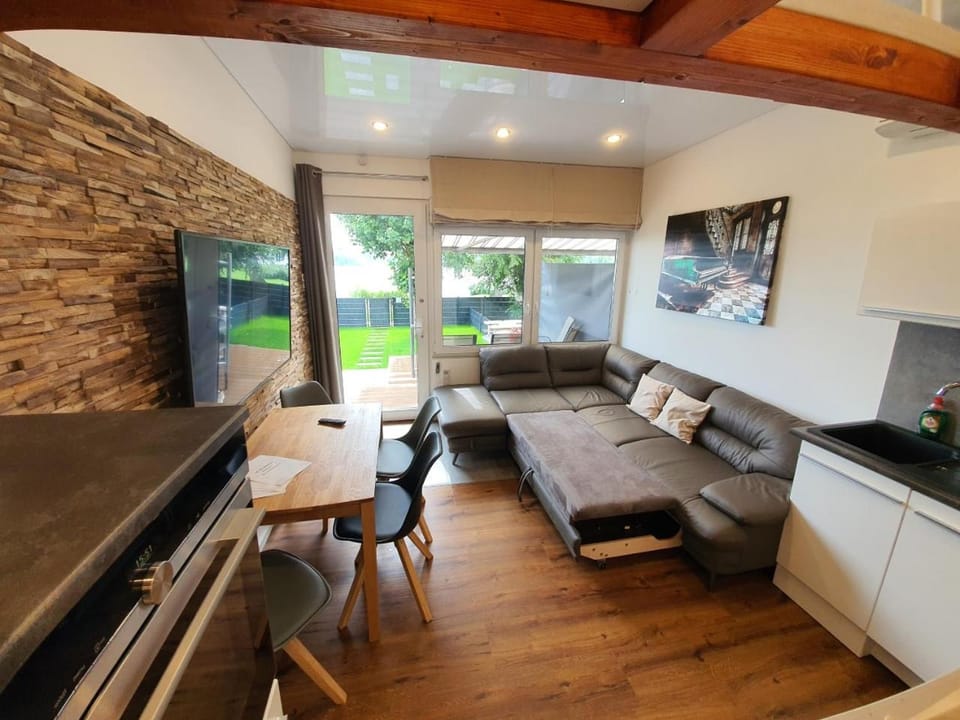 Ferienhaus am See-2 Apartment in Hesse