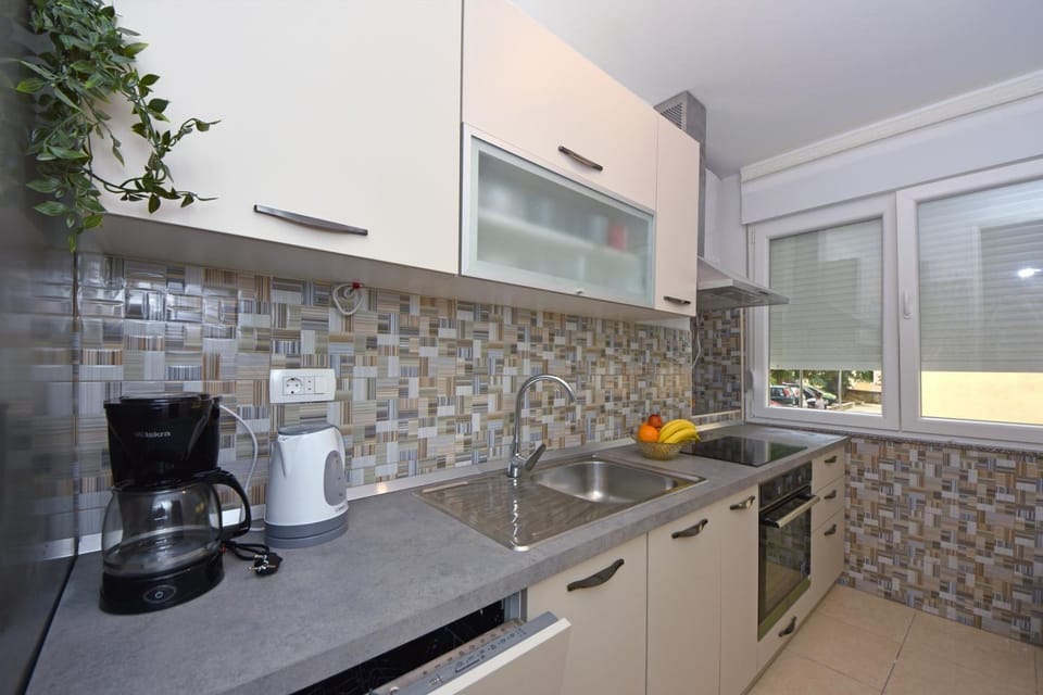 Two bedroom apartment Marinero Apartment in Zadar