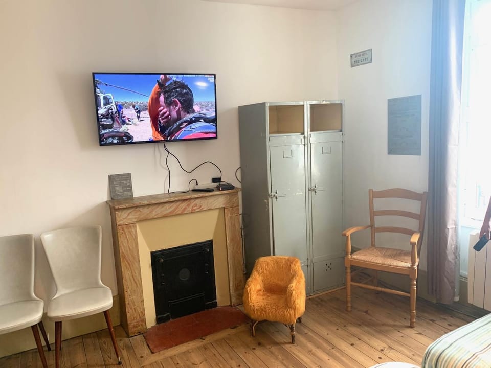 TV and multimedia, Bedroom