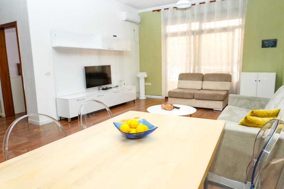 Cozy apartment in the heart of Tirana ! Apartment in Tirana