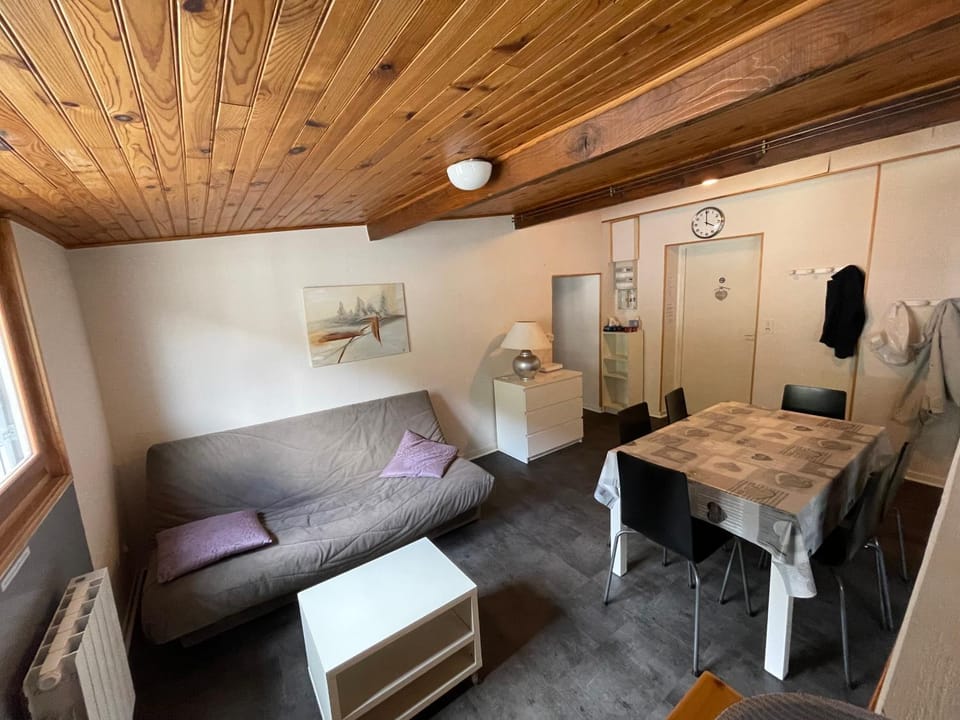 Living room, Lounge or bar, Seating area