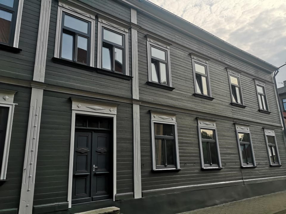 Property building, Facade/entrance