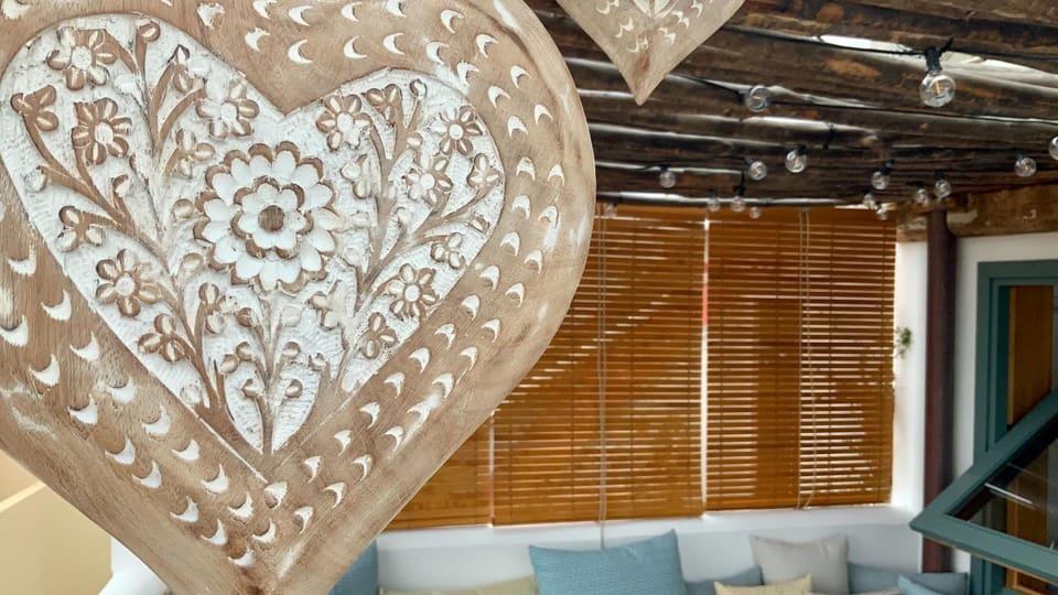 Balcony/Terrace, Decorative detail