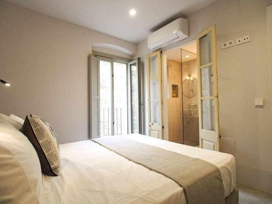 Velo Vern 1- Beautiful new apartment 2 bed ensuite Apartment in Girona