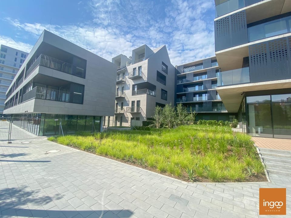 Property building, Garden