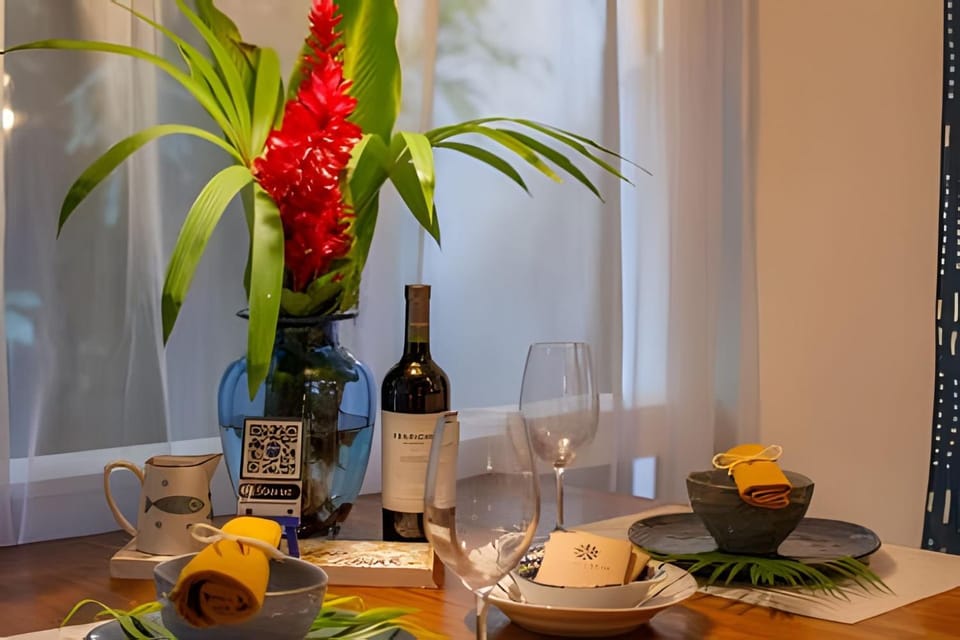 Food and drinks, Dining area