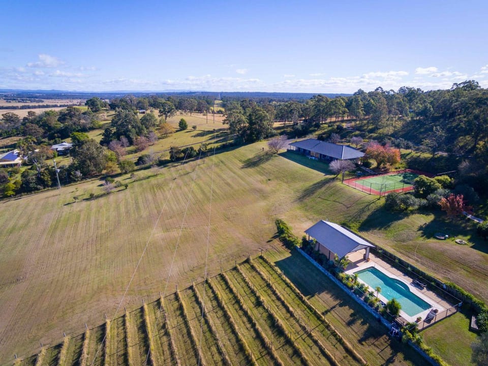 Sovereign Hill Country Lodge House in Rothbury