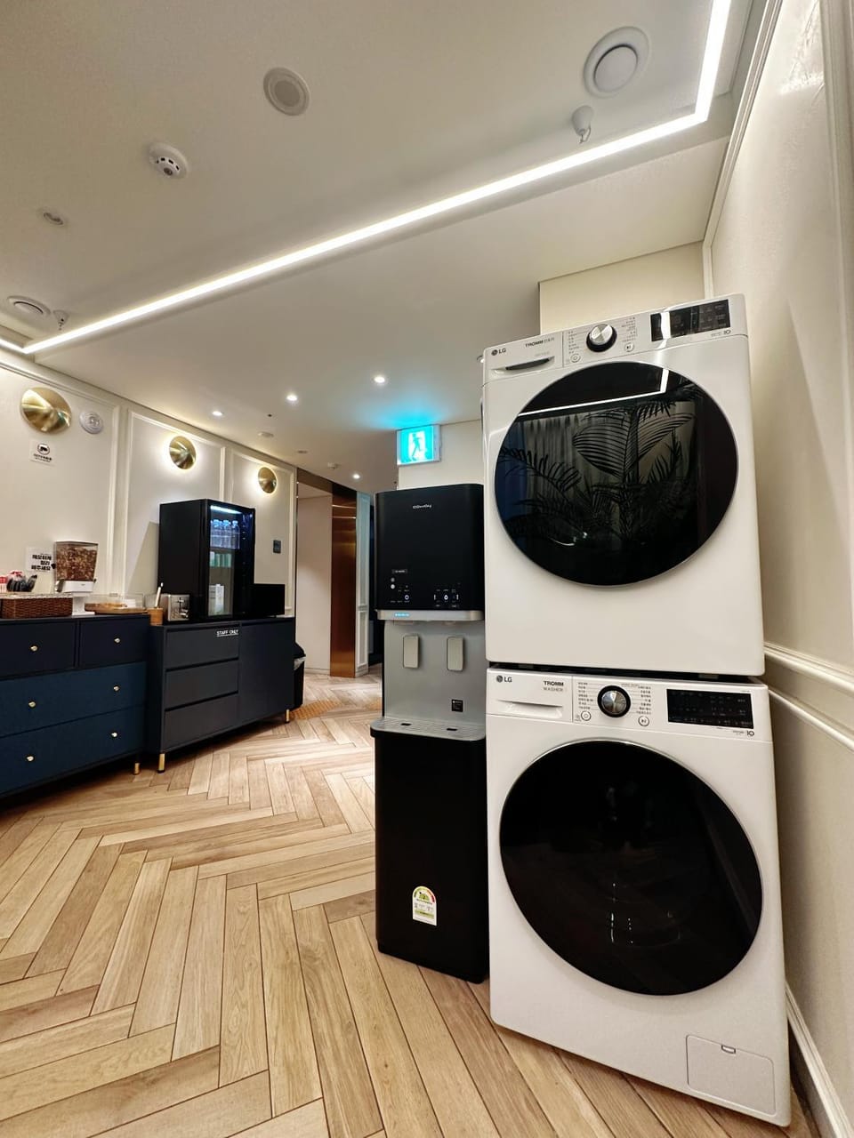 laundry, dryer