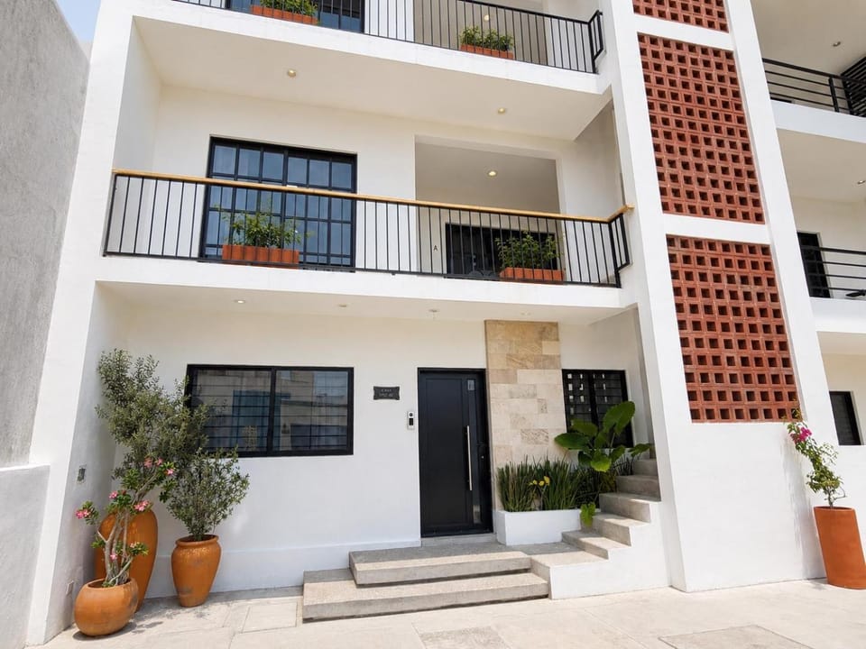 Casa DOS21 Boutique Apartments Playa Sur House in Mazatlan