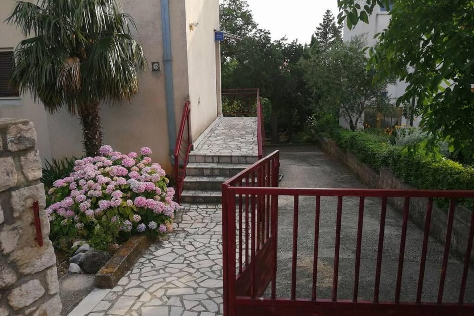 Spacious 2-room apartment with beautiful sea view Apartment in Crikvenica