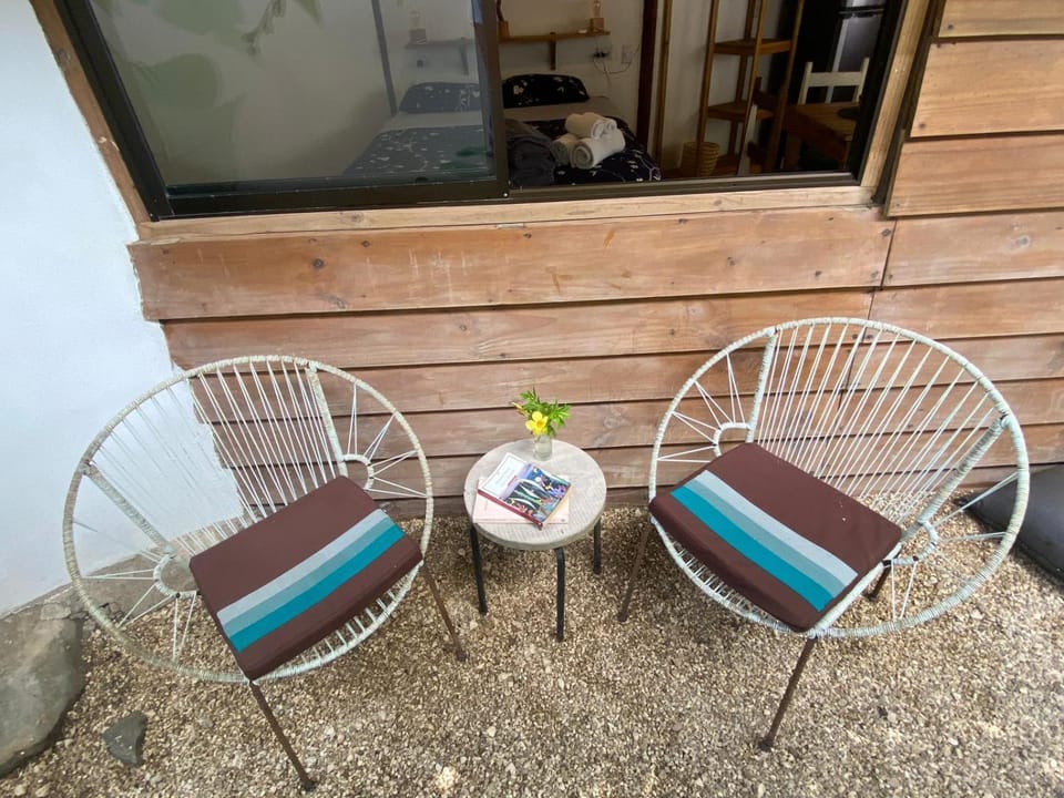 Patio, Seating area