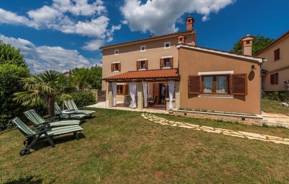 Holiday House Bepina House in Istria County