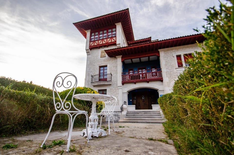 Hotel Palacete Real Hotel in Asturias