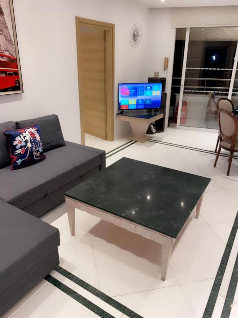 Communal lounge/ TV room, TV and multimedia