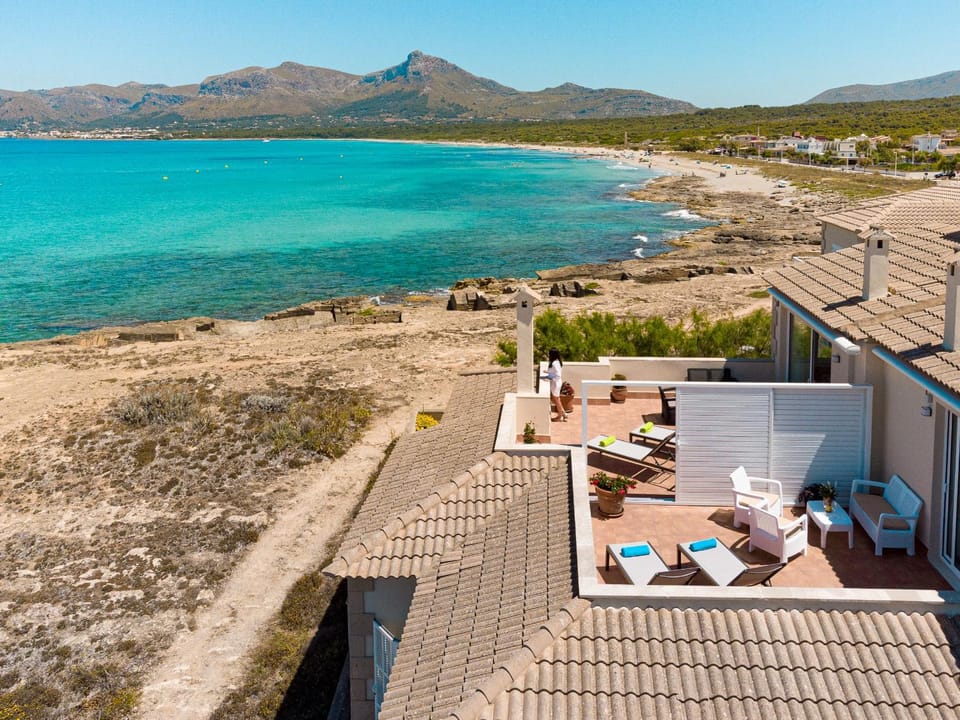 Property building, Sea view