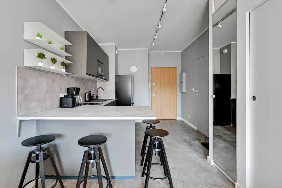 Kitchen or kitchenette, Photo of the whole room, Dining area, Area and facilities, stove