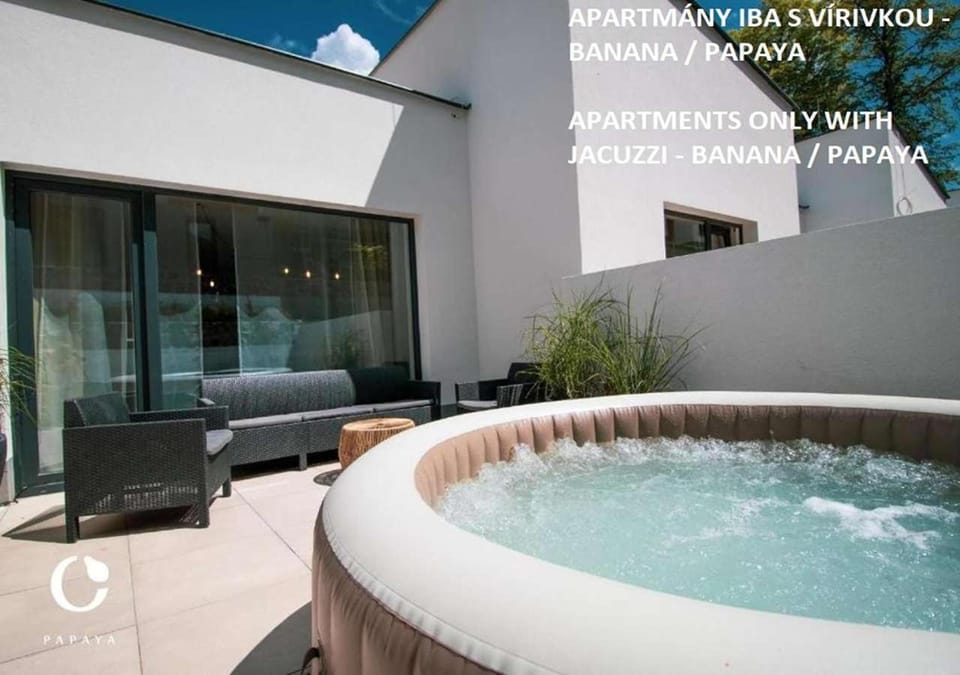 Hot Tub, Hot Tub