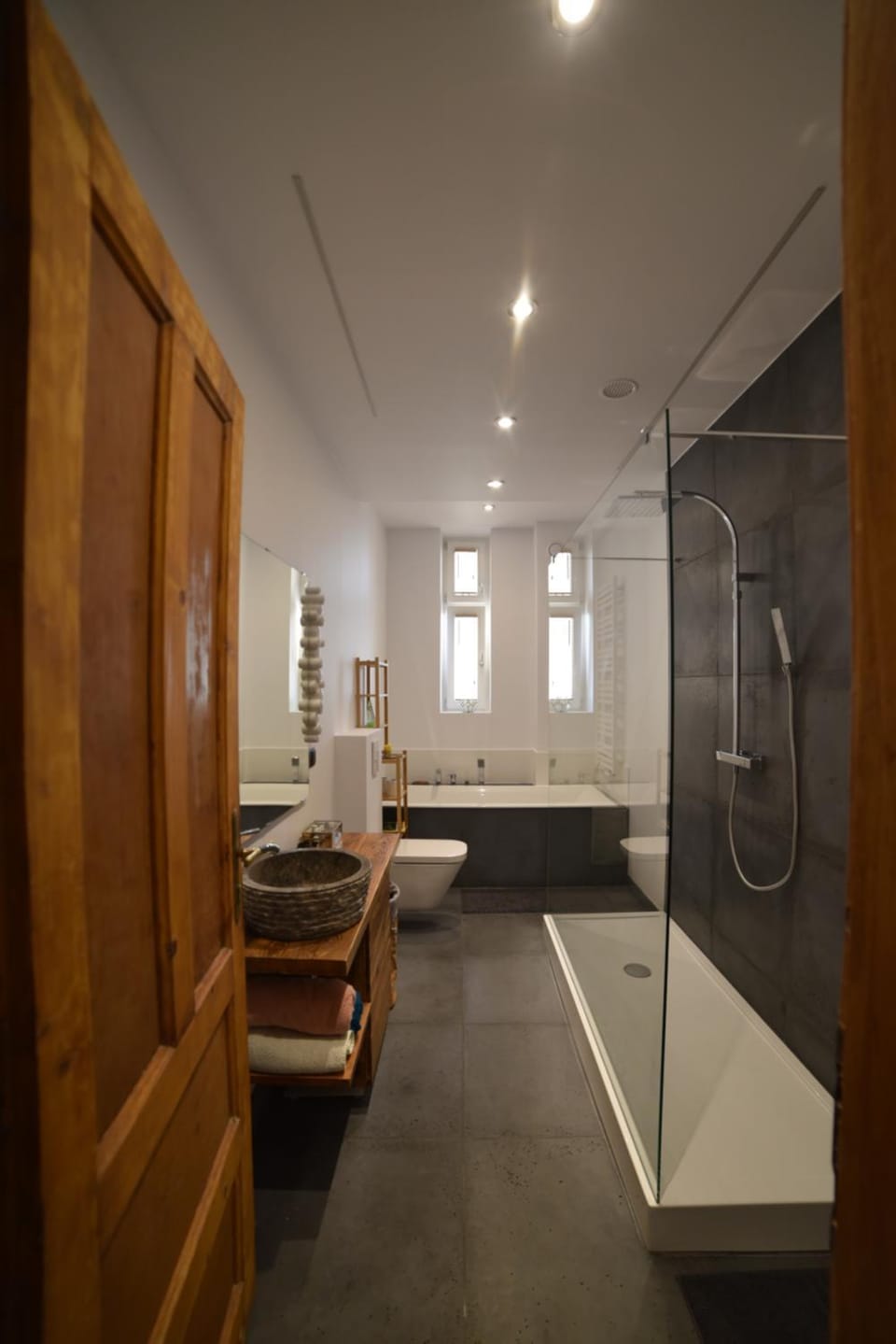 Shower, Toilet, Bathroom, Bath