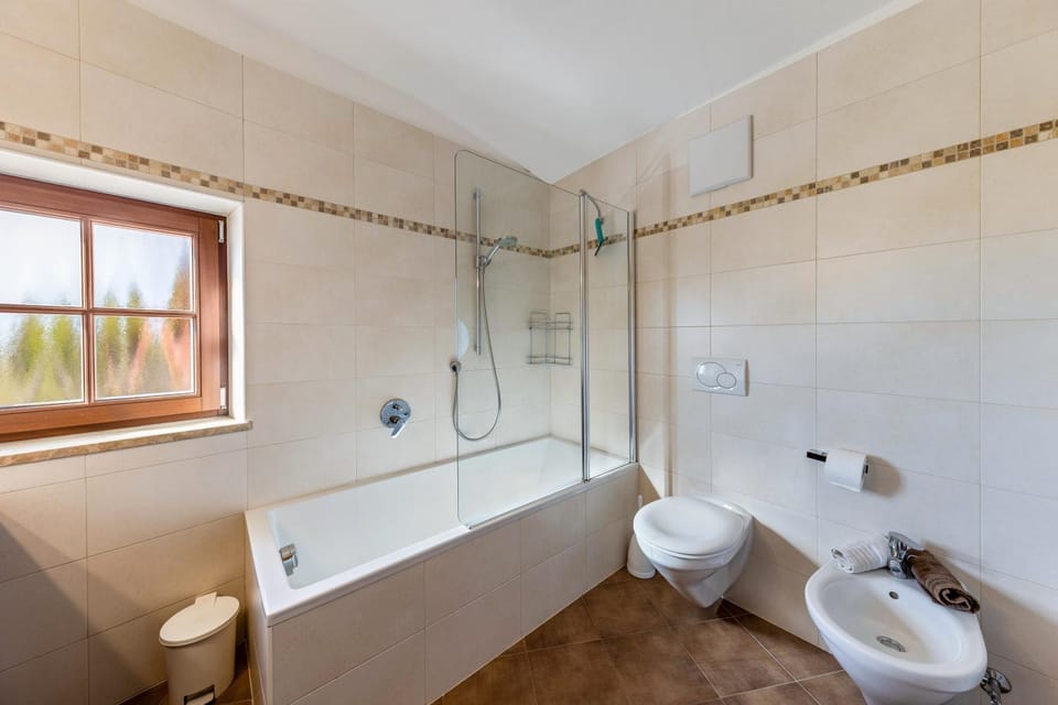 Bathroom, Living room