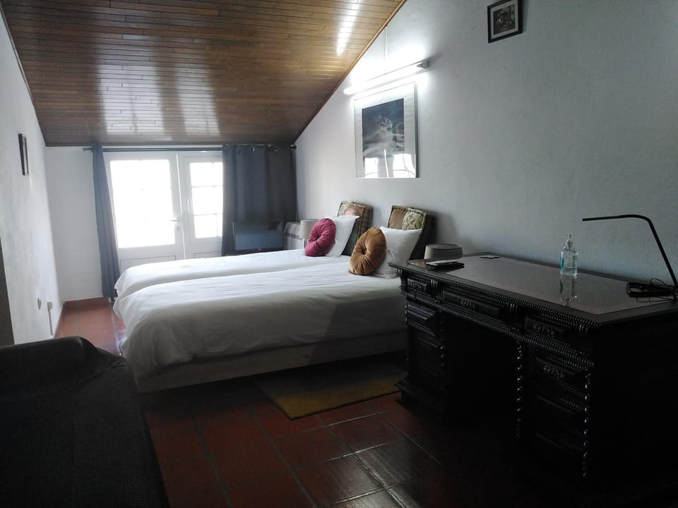 MIX inn Bed and Breakfast in Setubal District