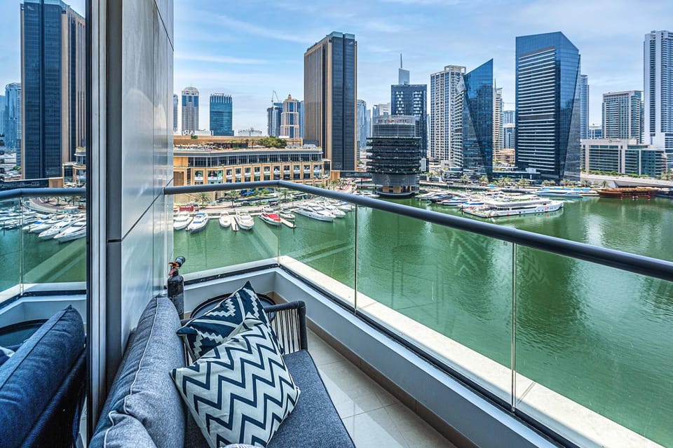 View (from property/room), Balcony/Terrace, Lake view