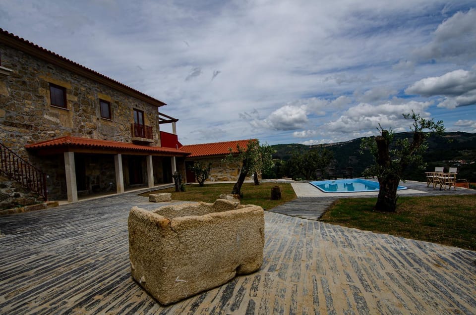 Quinta do Passadiço Farm Stay in Portugal