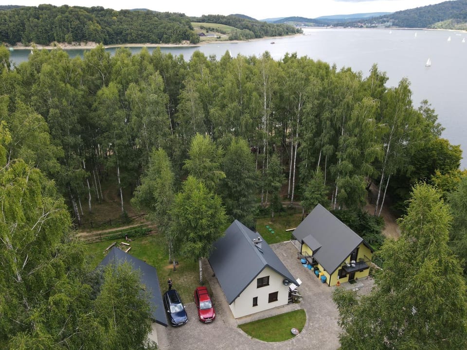 Natural landscape, Bird's eye view, BBQ facilities, Garden, Beach, Windsurfing, Lake view, Parking