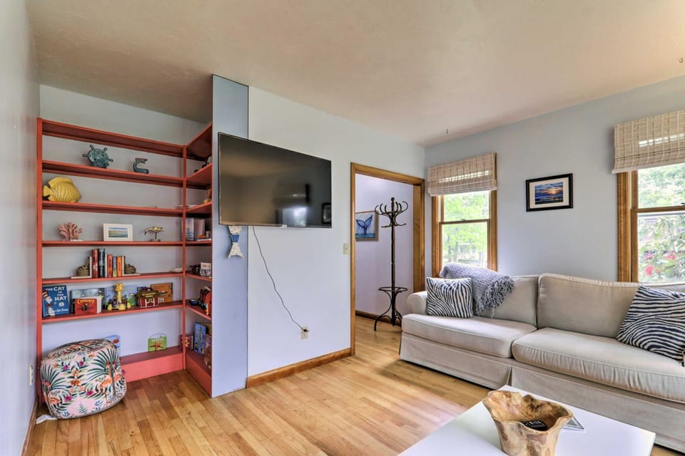 Walk to Main Street: Cottage w/ Sunroom in Hyannis House in Hyannis